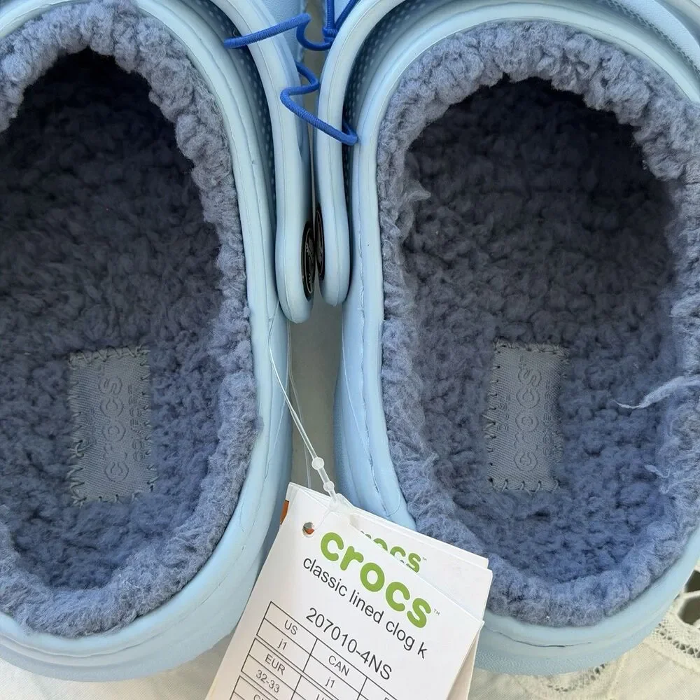 New Crocs Classic Lined Clog Kids J1 Light Blue Fleece Lined Unisex